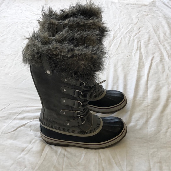 Sorel Women’s Joan of Arctic Leather Waterproof Winter Boots (NL2429-052)/Size:7 - Picture 1 of 13